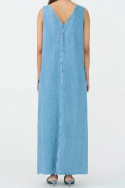 IVY COPENHAGEN Uta Distressed Maxi Dress Wash Mid Blue