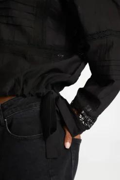 MUNTHE Ferdie Black
