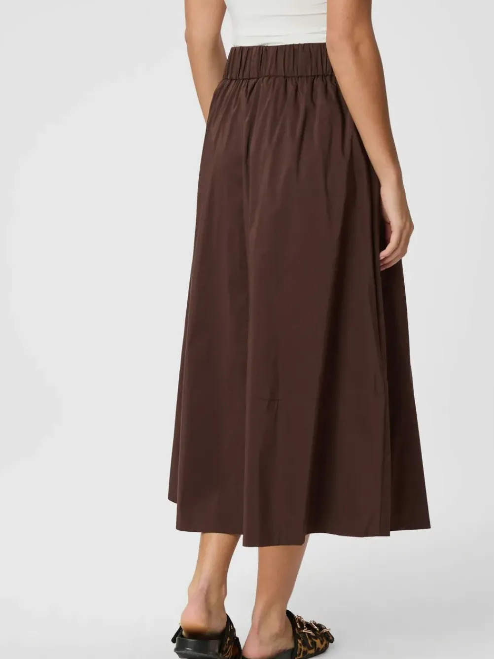 NEO NOIR Yara Poplin Skir Dark Brown