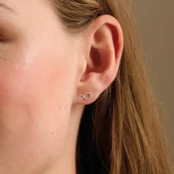 PERNILLE CORYDON Twisted Earsticks