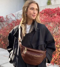 TREATS Aya Flow Bumbag Brown